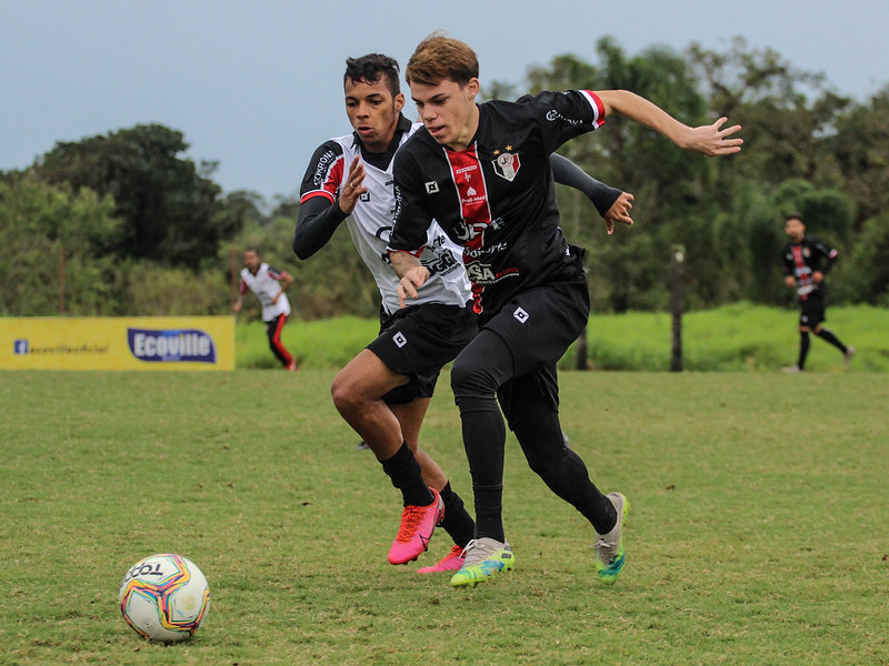 Com Reservas E Não Relacionados Jec Disputa Jogo Treino